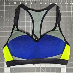 Victoria Secret Sport Incredible Underwire Lined Sport Bra Size 32B